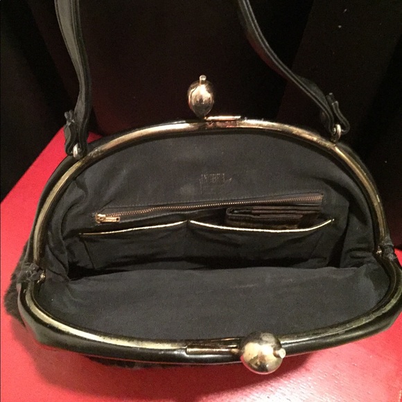 Beautiful vintage charcoal faux leopard fur purse - Picture 4 of 5